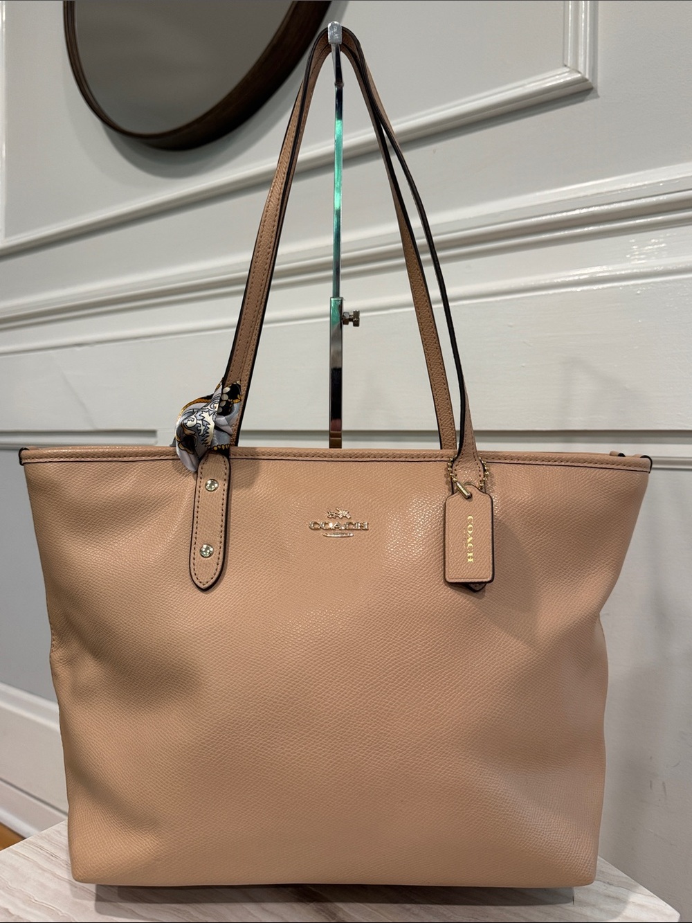 Coach Bag City Zip Tote Tan Leather Tote - Picture 5 of 17